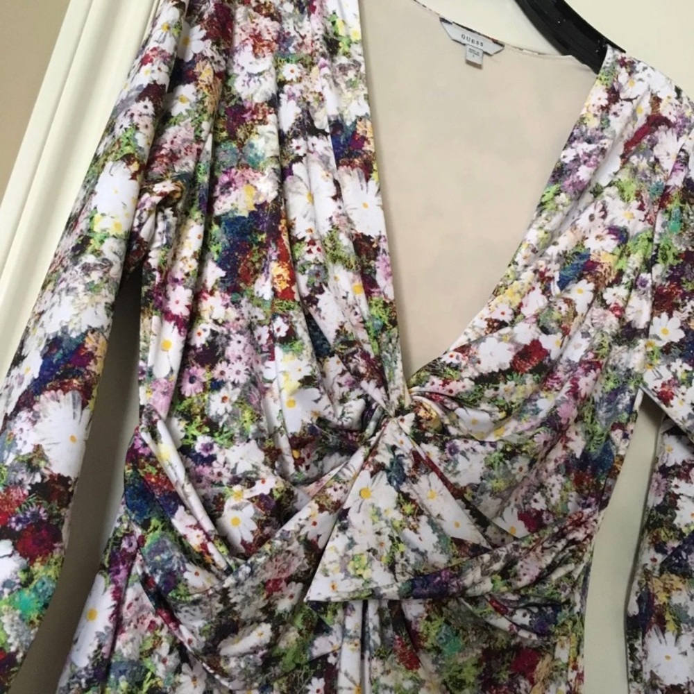 Dress - Picture 2 of 3